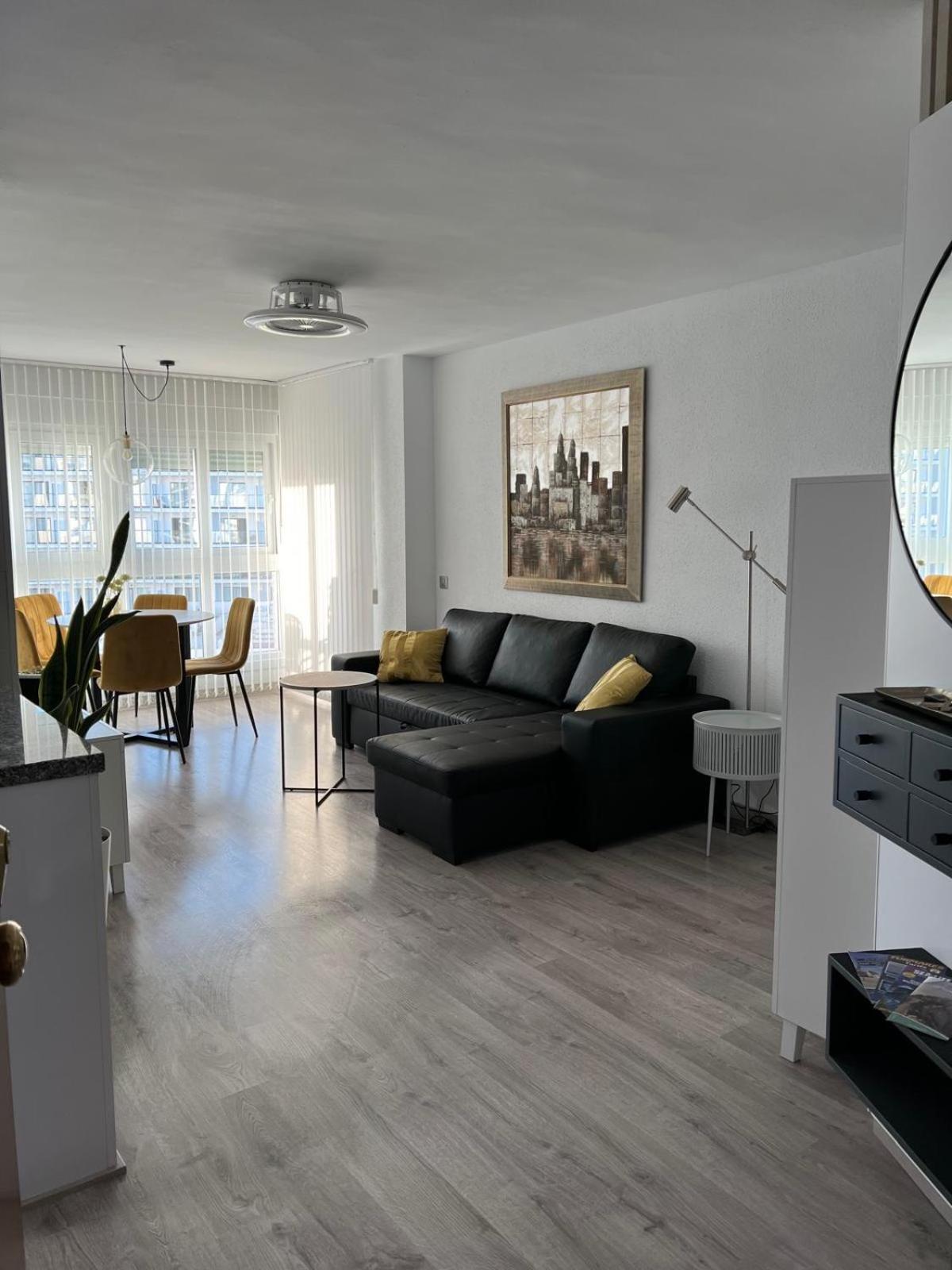 Diana Apartment - Terrace And Pool - 80M From The Beach Benalmádena Exteriör bild